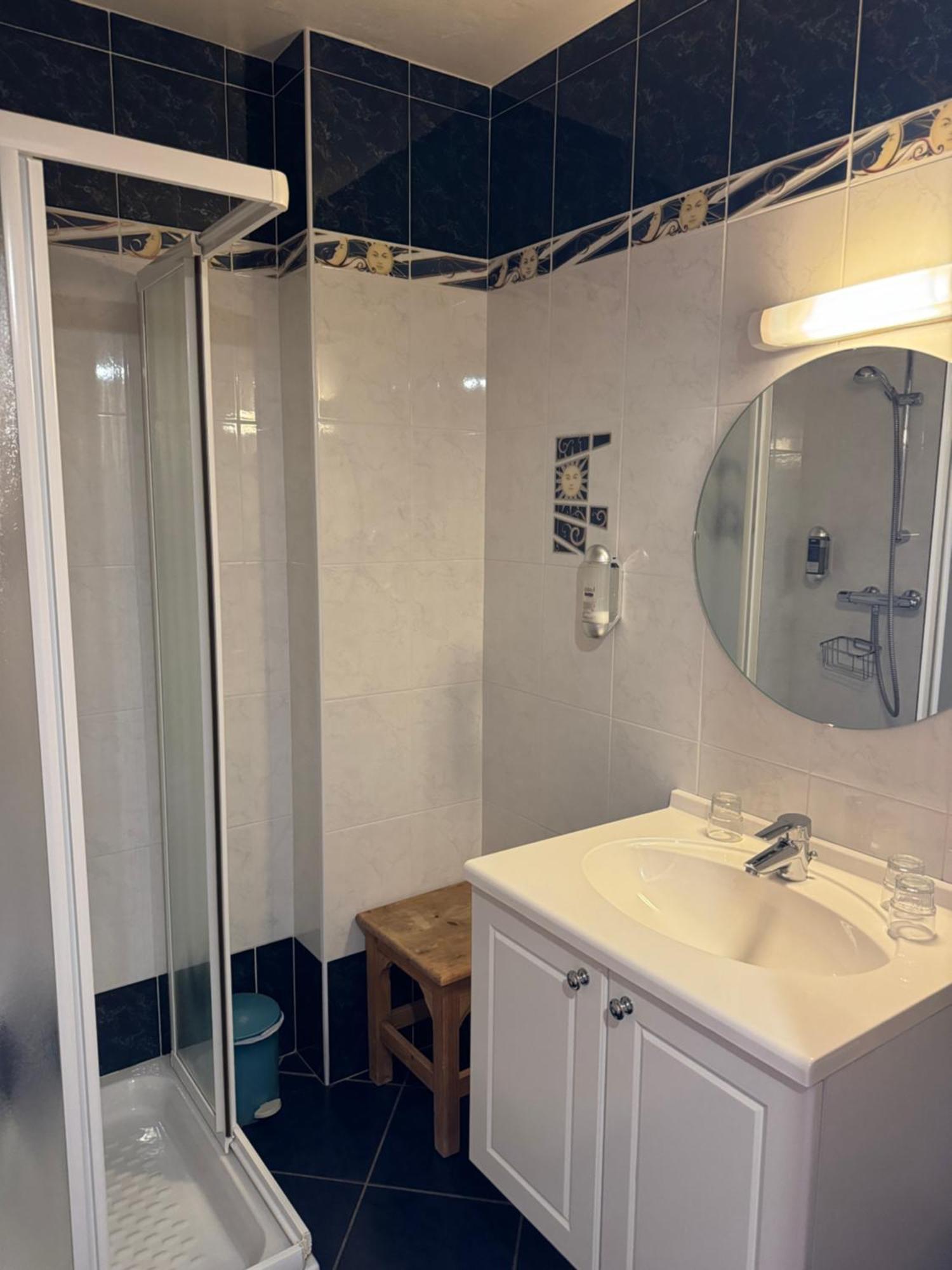 Le Schuss Otel Châtel Dış mekan fotoğraf