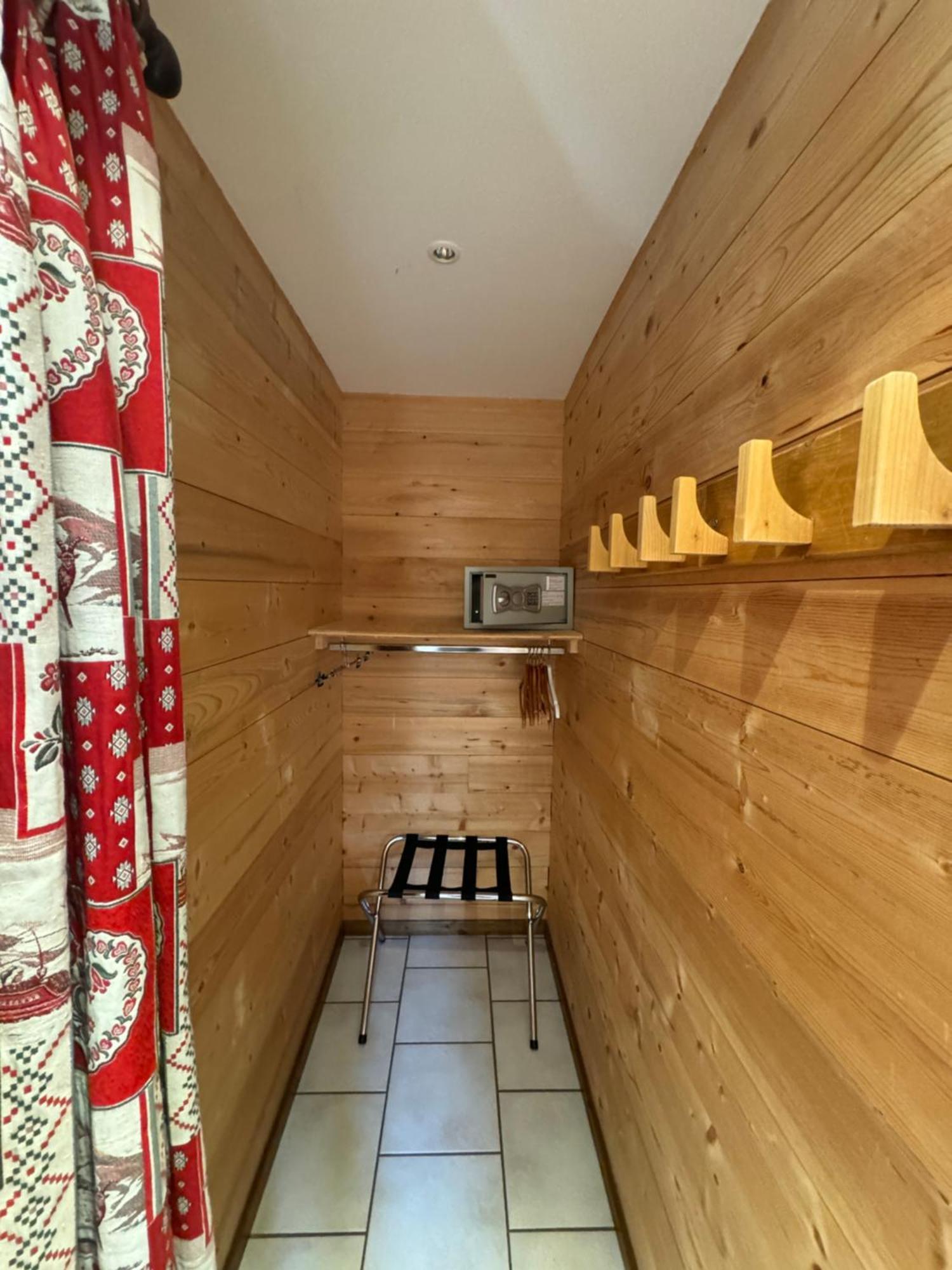 Le Schuss Otel Châtel Dış mekan fotoğraf